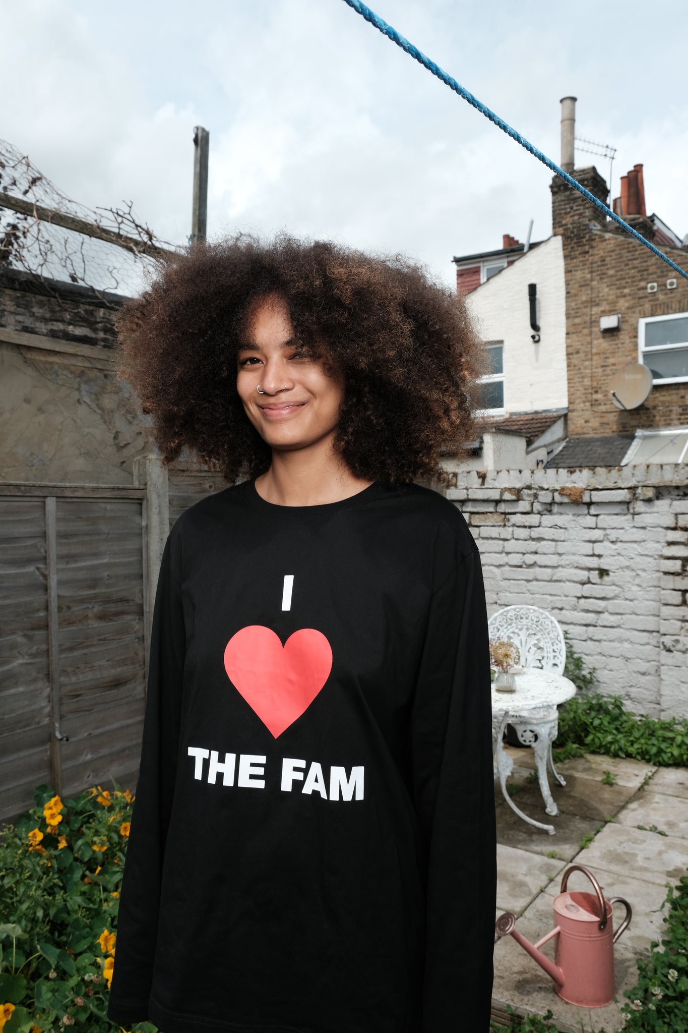 I love the fam longsleeve black
