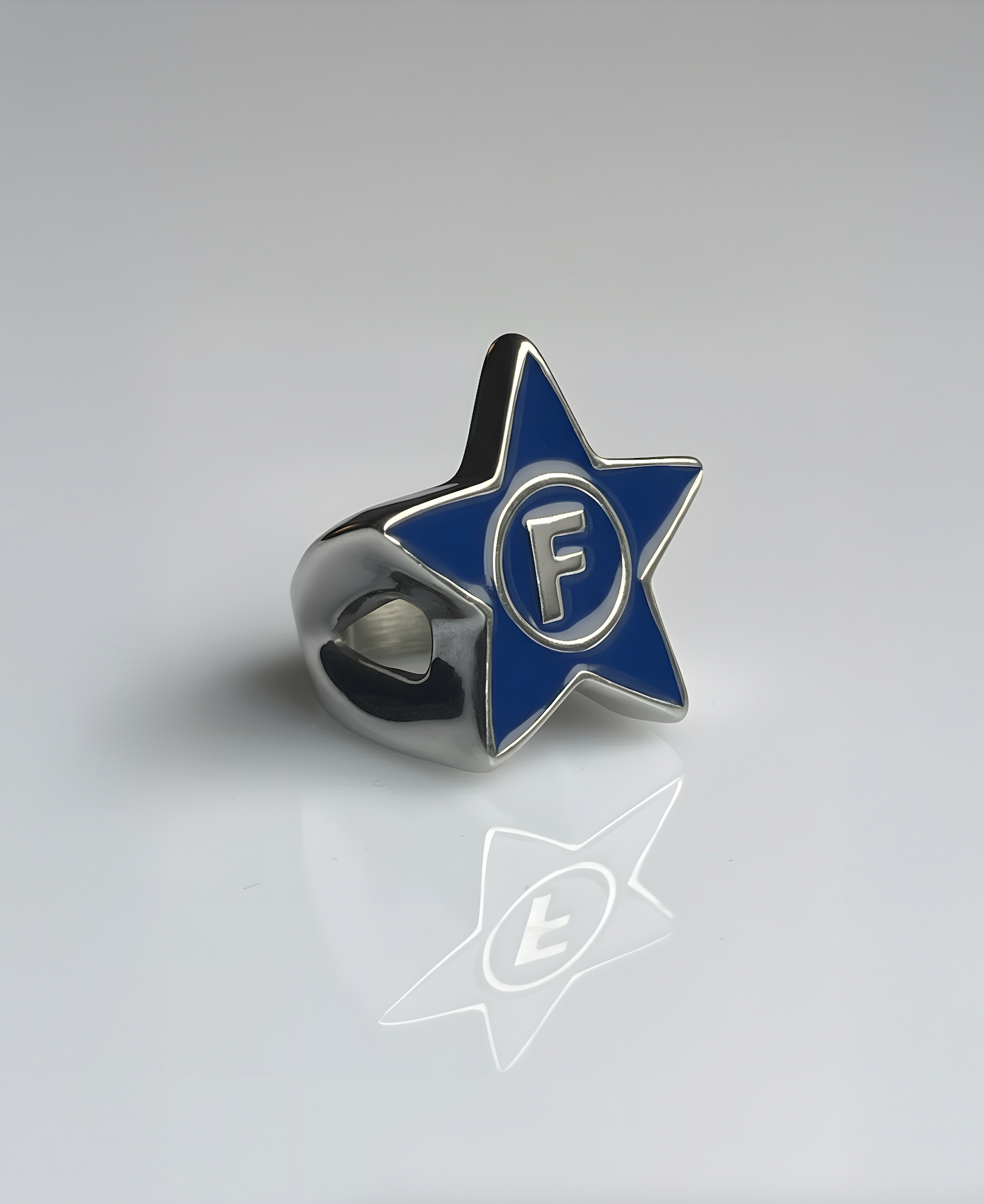star ring blue