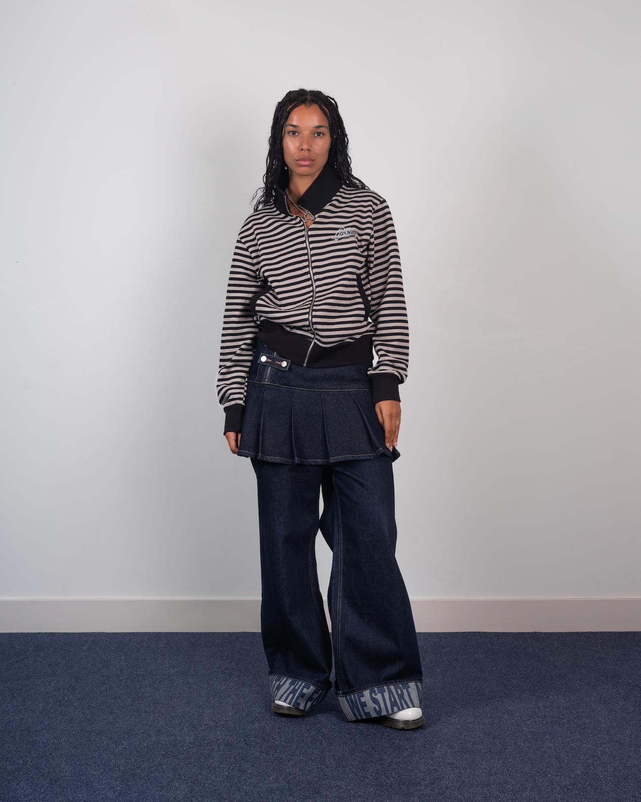 striped zipper black/grey