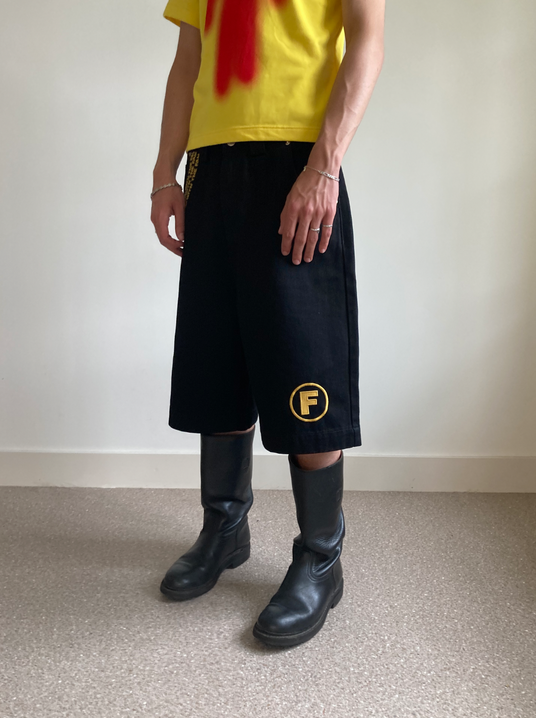 F shorts black/yellow