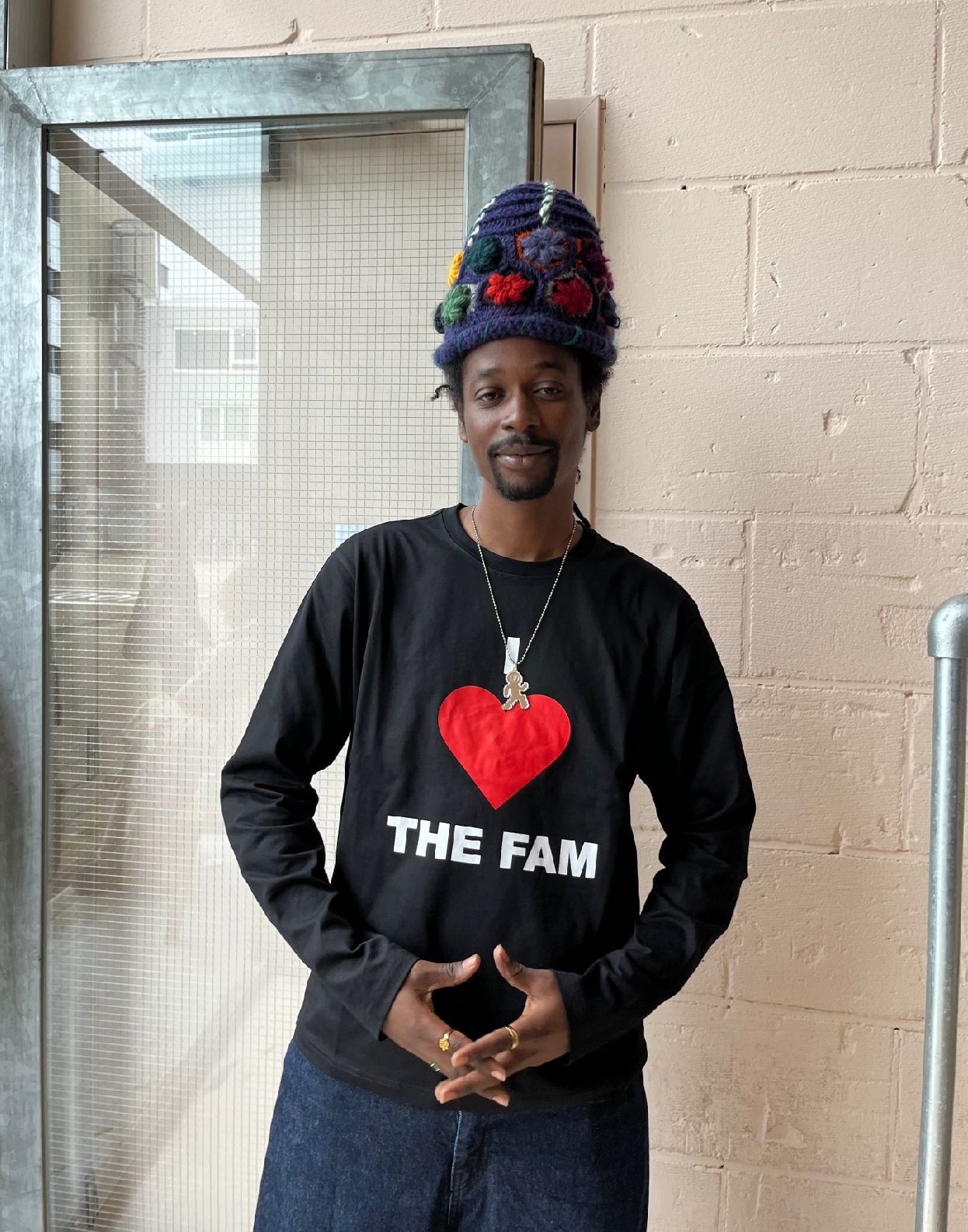 I love the fam longsleeve black