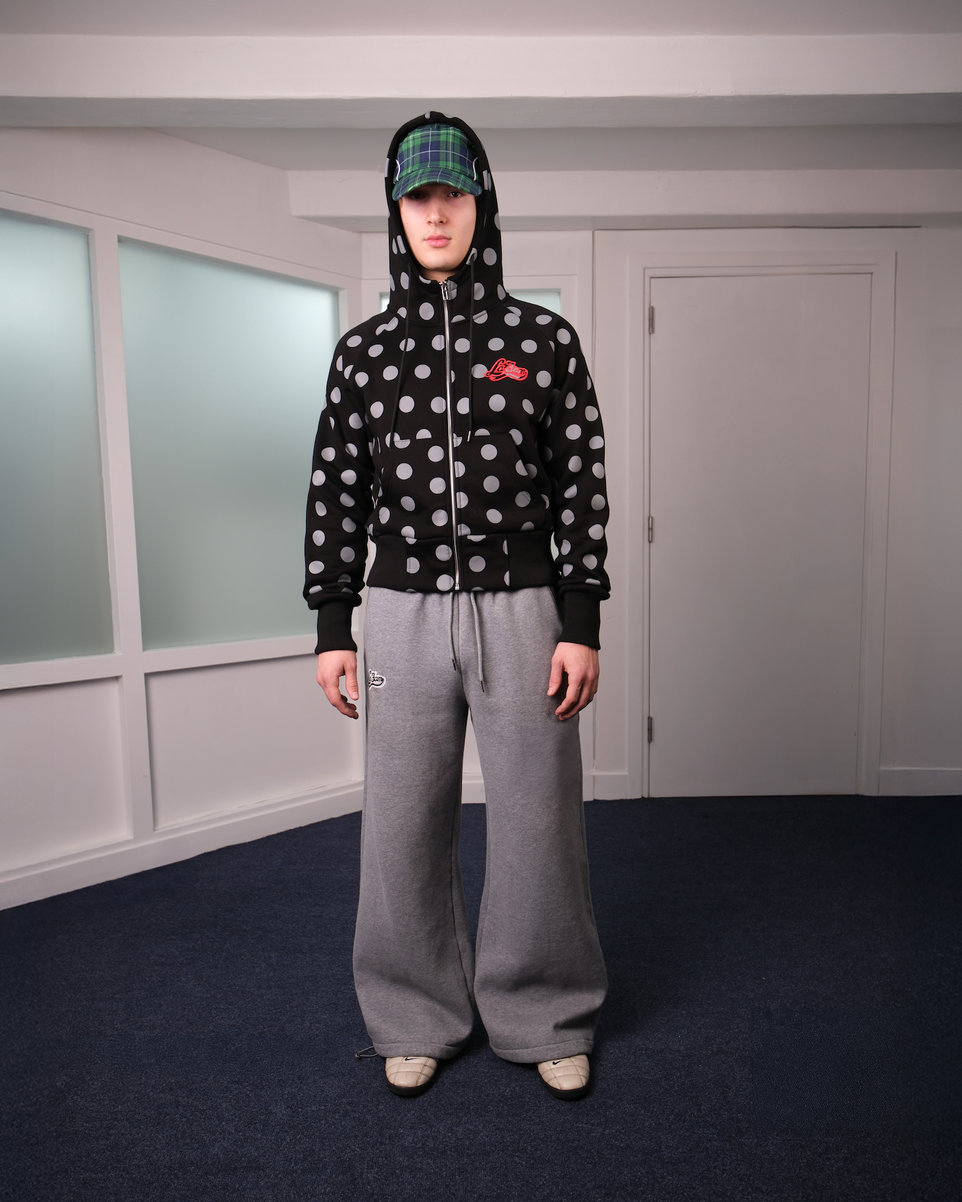 polka dots zipper black – La Fam