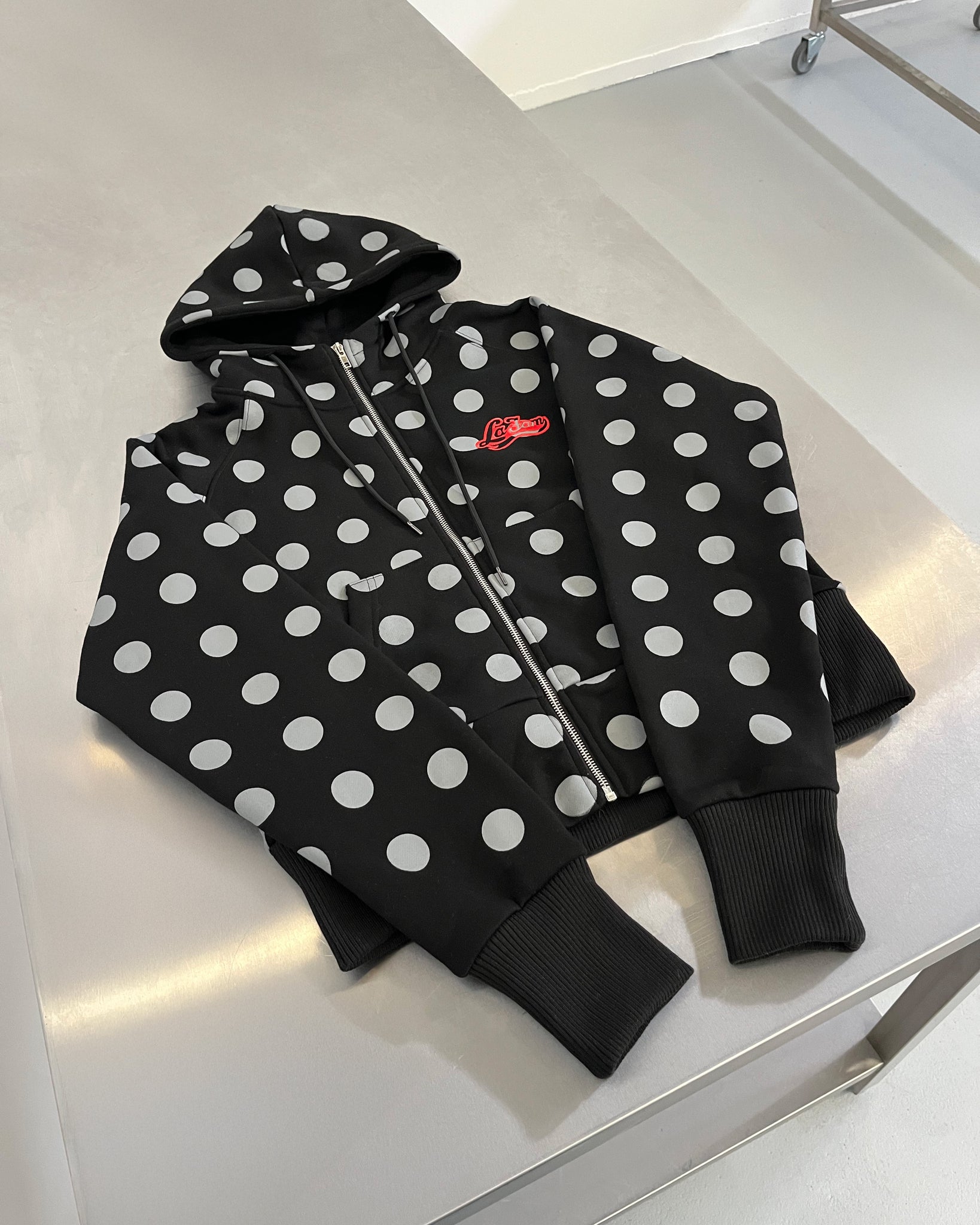 polka dots zipper black – La Fam