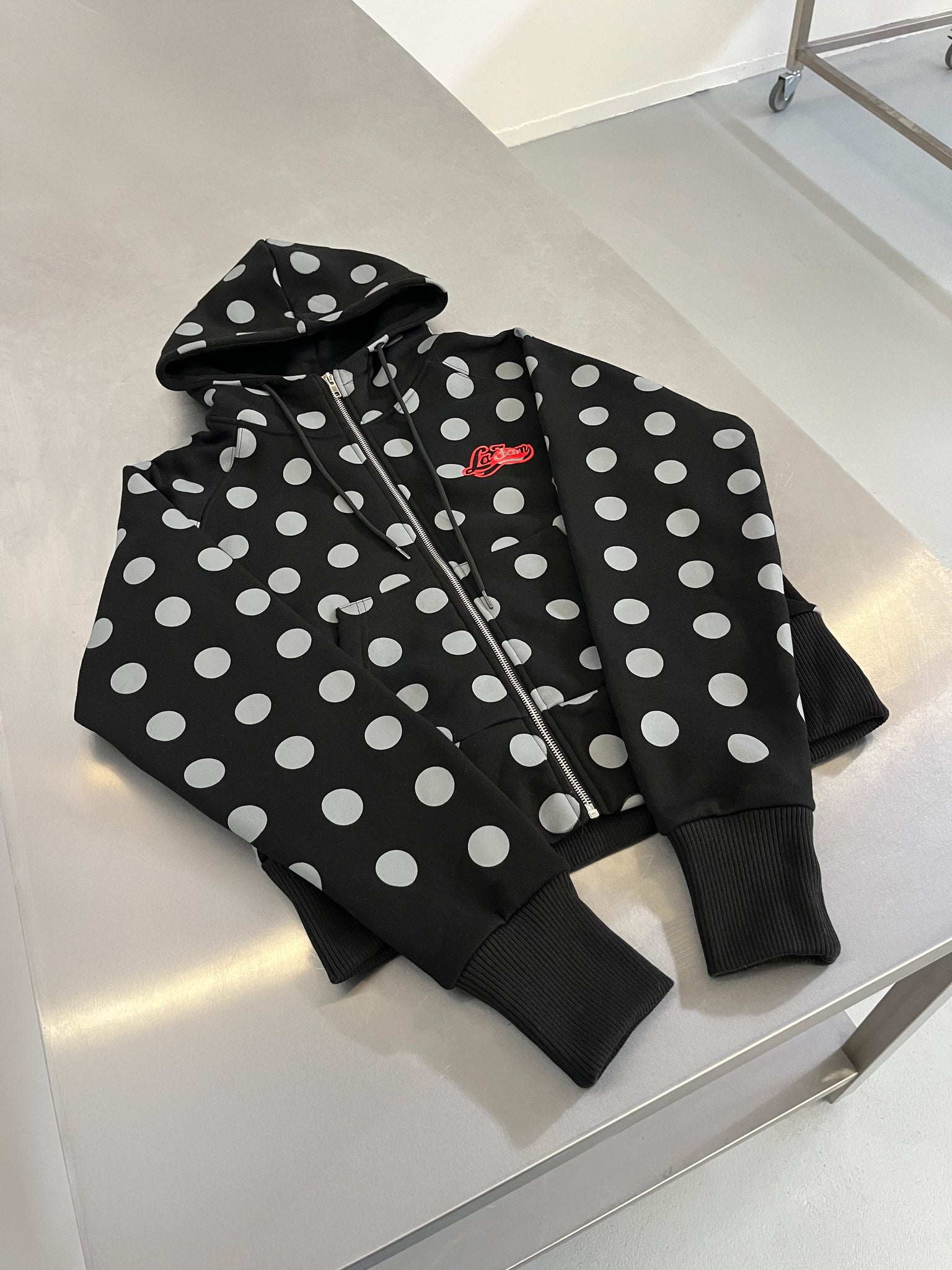polka dots zipper black – La Fam